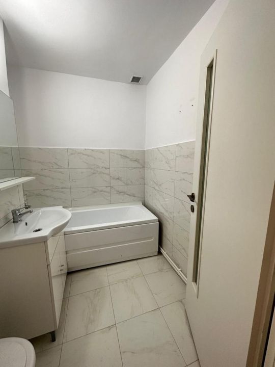 Spațiu comercial cu 2 camere de închiriat în Cetate, Alba Iulia – fotografia 24 din 37