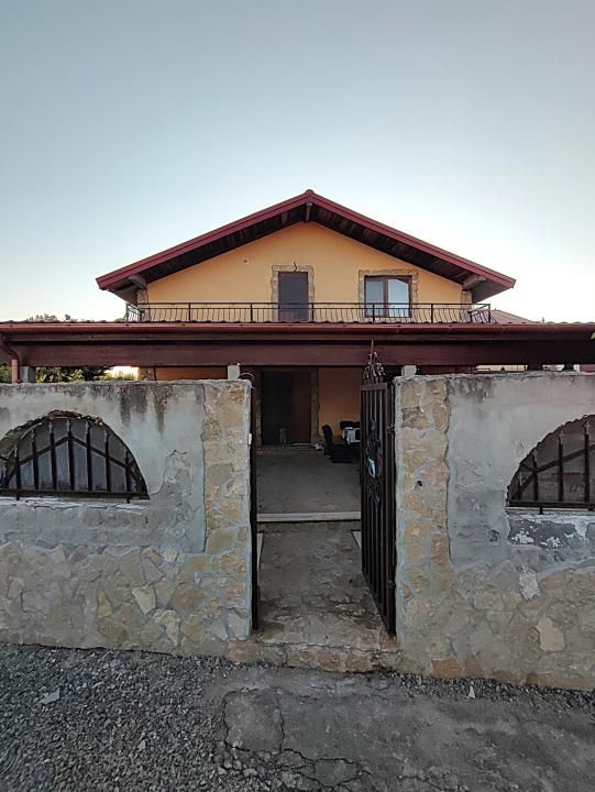 Casă cu 5 camere de vânzare în Valu lui Traian – fotografia 28 din 29