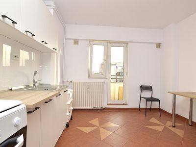 Apartament cu 2 camere de închiriat în Calea Calarasilor, București – fotografia 2 din 22