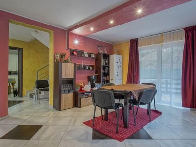 Casă cu 6 camere de vânzare în Sud, Brașov – fotografia 5 din 18