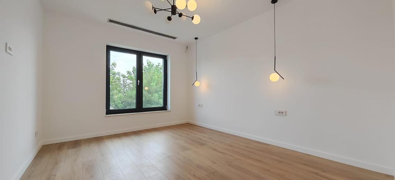 Casă cu 5 camere de vânzare în Tunari – fotografia 19 din 36