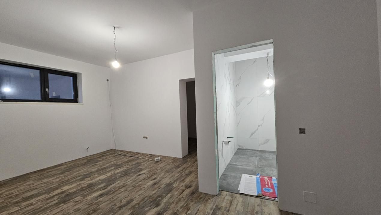 Apartament cu 3 camere de vânzare în Crângași, București – fotografia 13 din 19