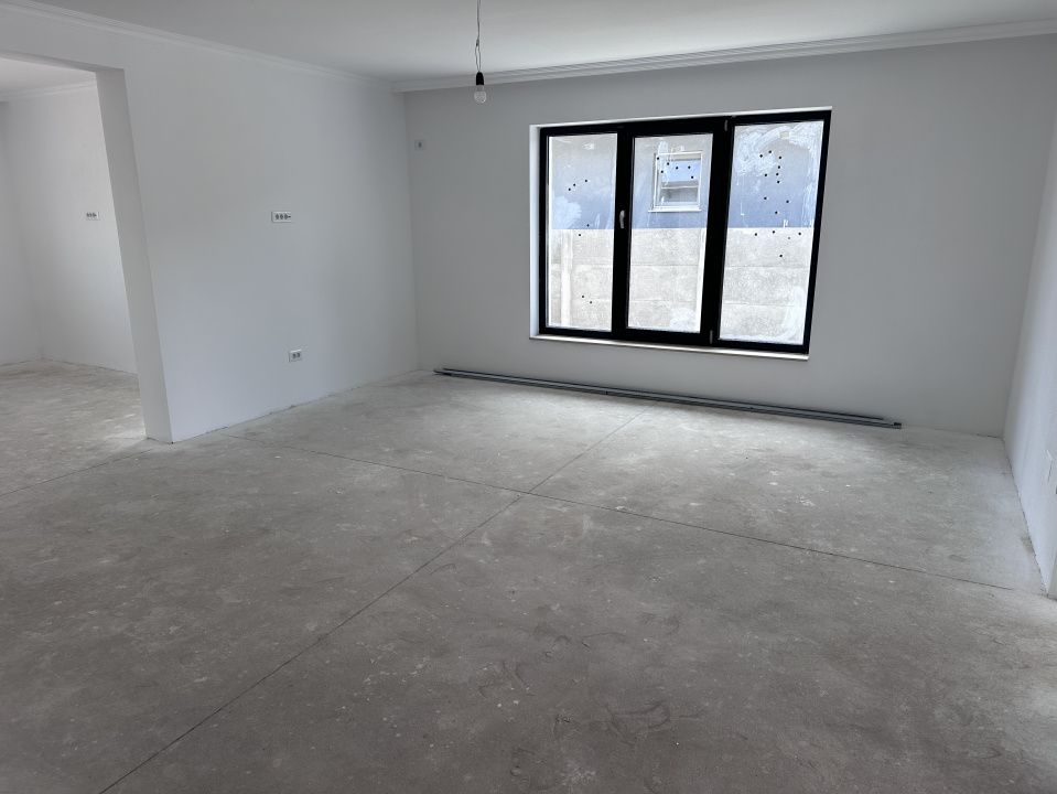 Casă cu 4 camere de vânzare în Micesti, Alba Iulia – fotografia 15 din 25