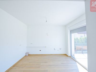 Spațiu de birouri cu 5 camere de închiriat în Lunei, Timișoara – fotografia 3 din 31