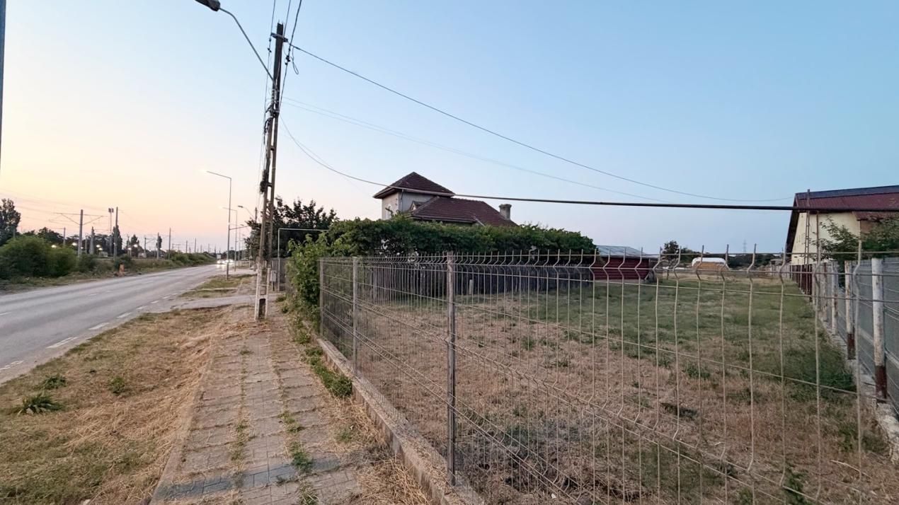 Casă cu 4 camere de vânzare în Est, Buftea – fotografia 4 din 12