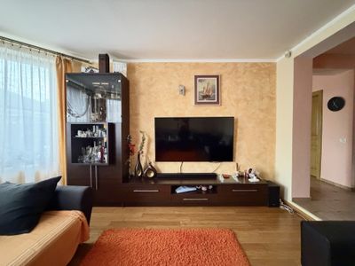 Casă cu 5 camere de vânzare în Central, Sânandrei – fotografia 4 din 22