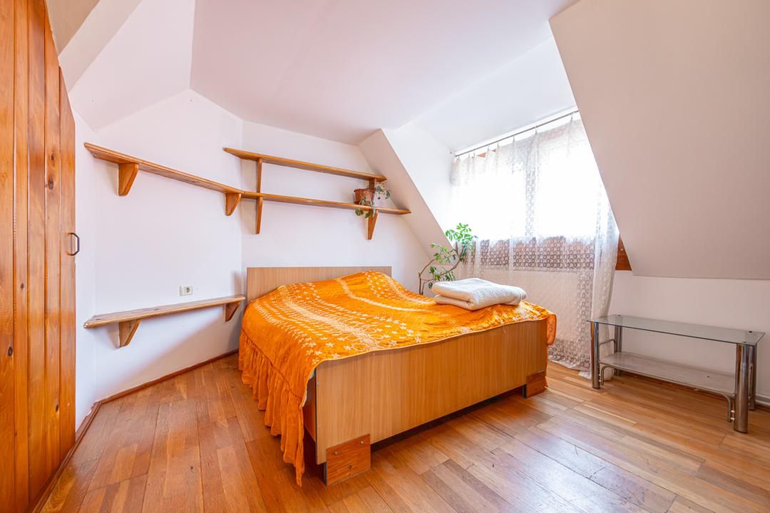 Casă cu 5 camere de vânzare în Noua, Brașov – fotografia 5 din 27