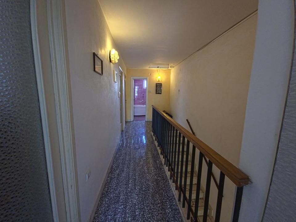 Casă cu 6 camere de vânzare în Faleza Nord, Constanța – fotografia 18 din 23
