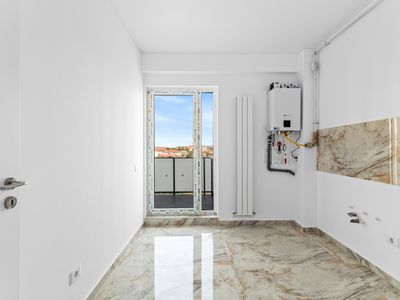 Apartament cu 2 camere de vânzare în Mamaia-Sat – fotografia 4 din 31