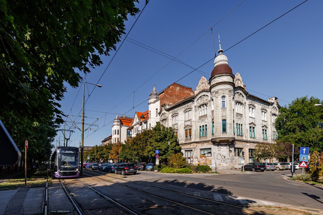 Apartament cu 5 camere de vânzare în Iosefin, Timișoara – fotografia 3 din 25
