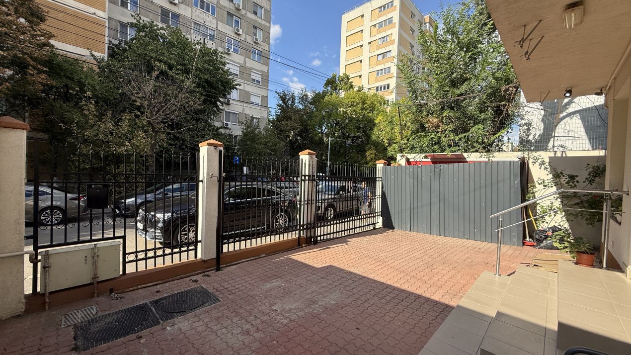 Spațiu comercial cu 1 cameră de închiriat în Uverturii, București – fotografia 8 din 9