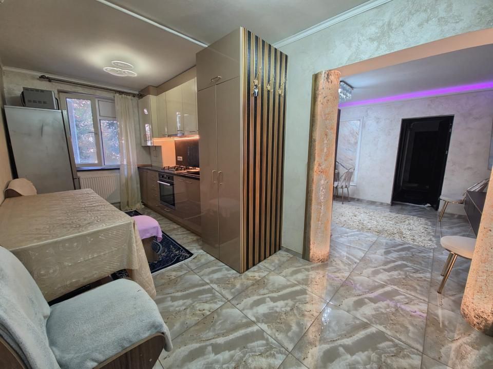 Apartament cu 4 camere de vânzare în Tomis Nord, Constanța – fotografia 14 din 17