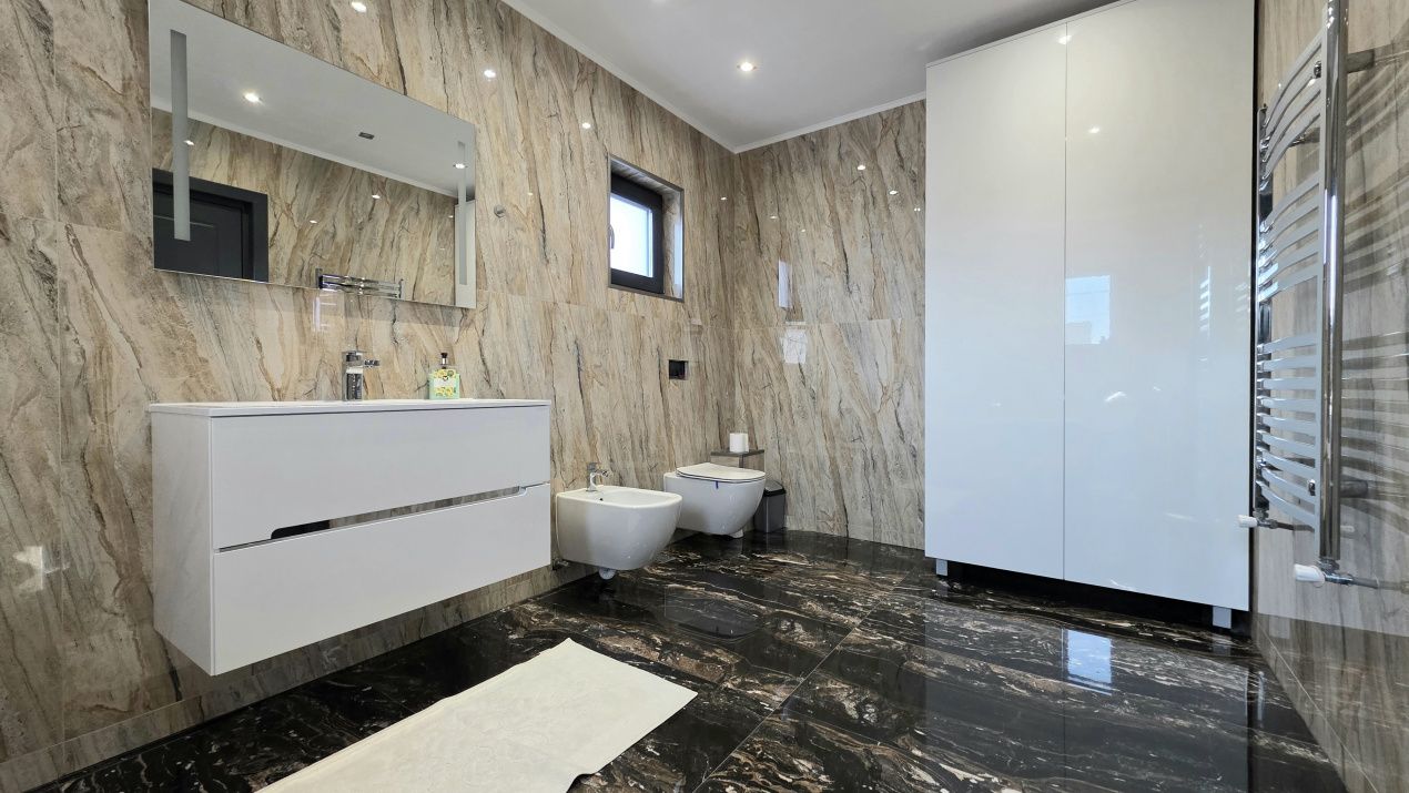 Casă cu 3 camere de vânzare în Năvodari – fotografia 12 din 31