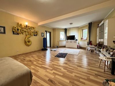Casă cu 7 camere de vânzare în Central, Pantelimon – fotografia 4 din 20
