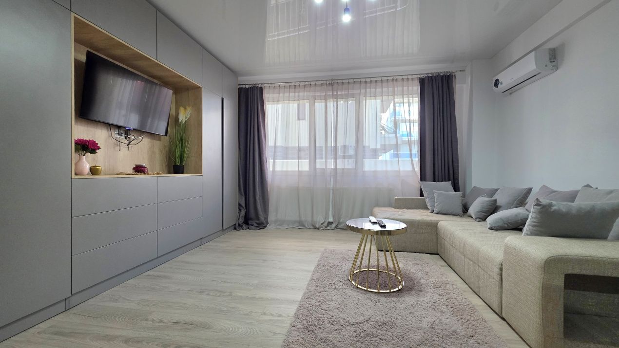 Apartament cu 2 camere de vânzare în Mamaia-Sat – fotografia 1 din 17