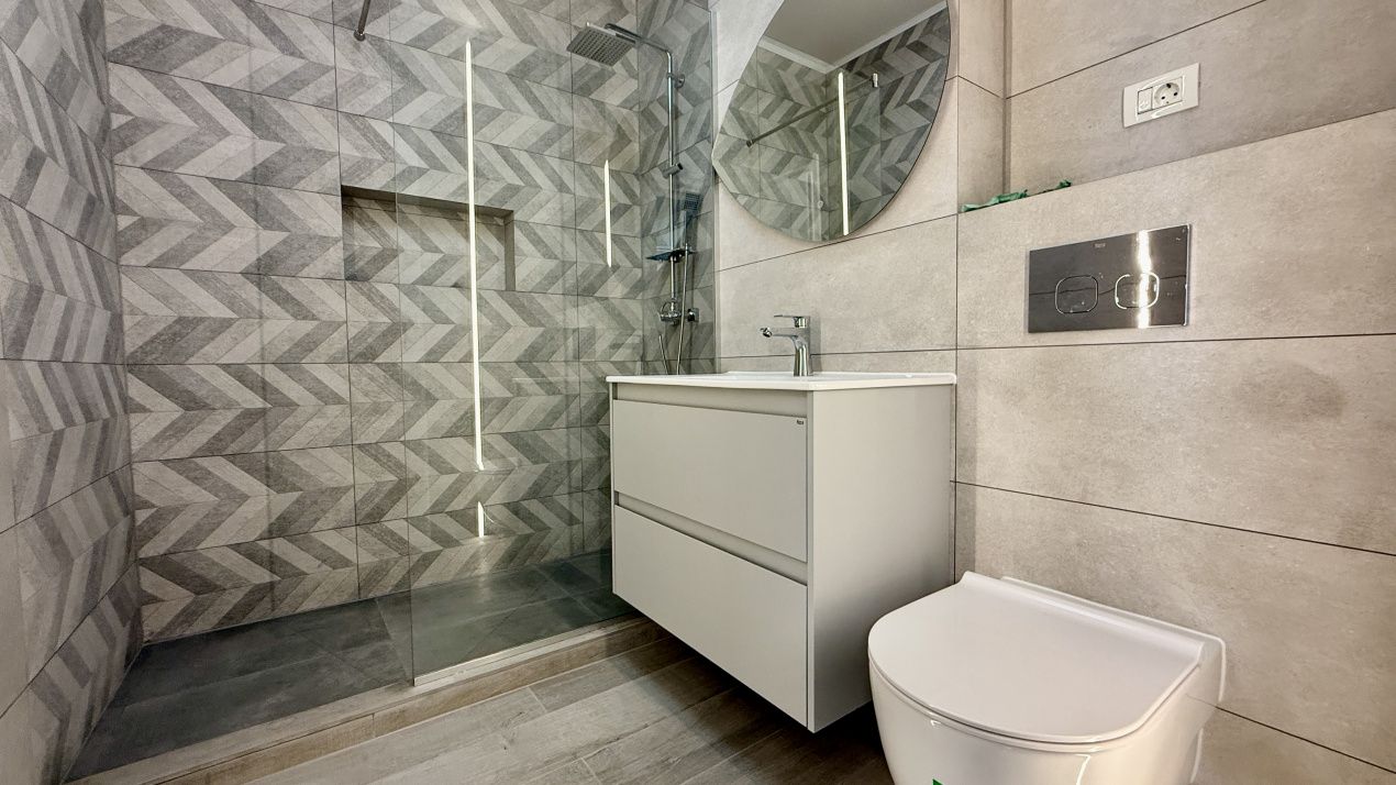 Apartament cu 2 camere de vânzare în Mamaia – fotografia 3 din 23