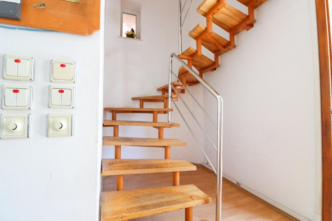 Casă cu 9 camere de închiriat în Tei, București – fotografia 16 din 22