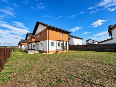 Casă cu 4 camere de vânzare în Exterior Est, Chitila – fotografia 2 din 20