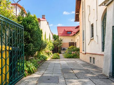 Casă cu 9 camere de vânzare în Ultracentral, București – fotografia 3 din 46