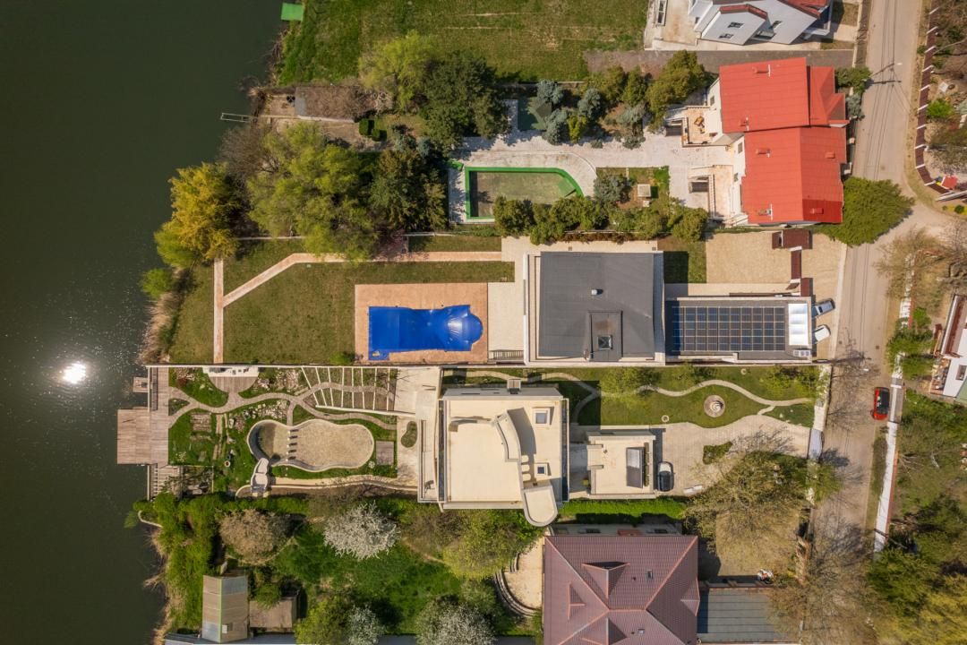 Casă cu 7 camere de vânzare în Mogoșoaia – fotografia 21 din 26