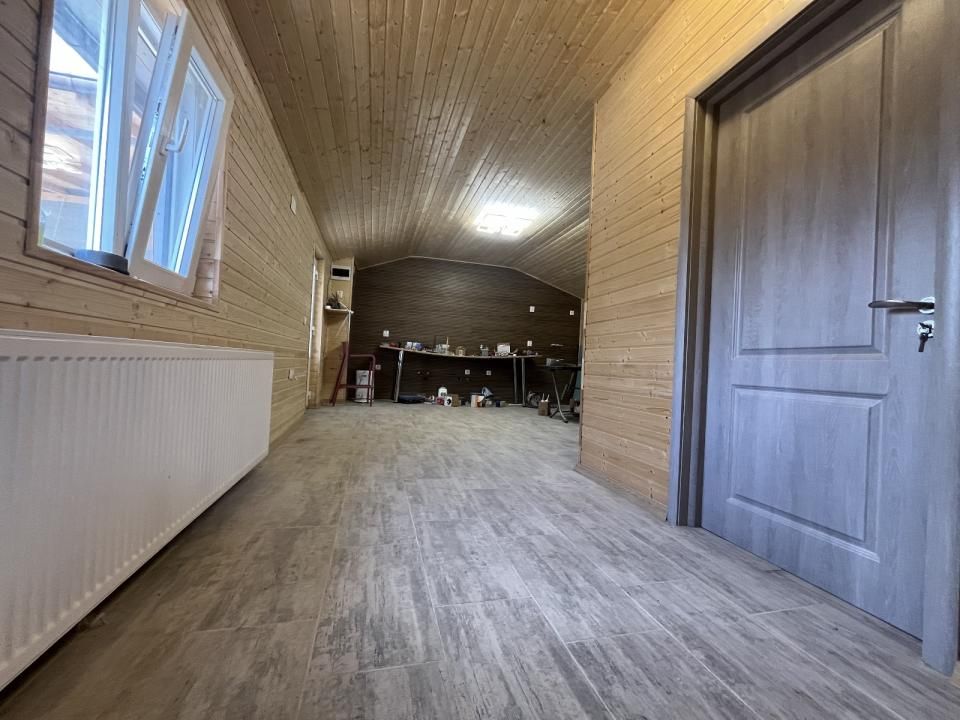 Casă cu 4 camere de vânzare în Central, Cuparu – fotografia 15 din 31