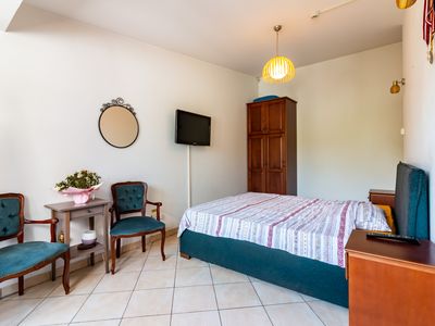 Hotel / pensiune cu 9 camere de vânzare în Unirii, București – fotografia 4 din 49