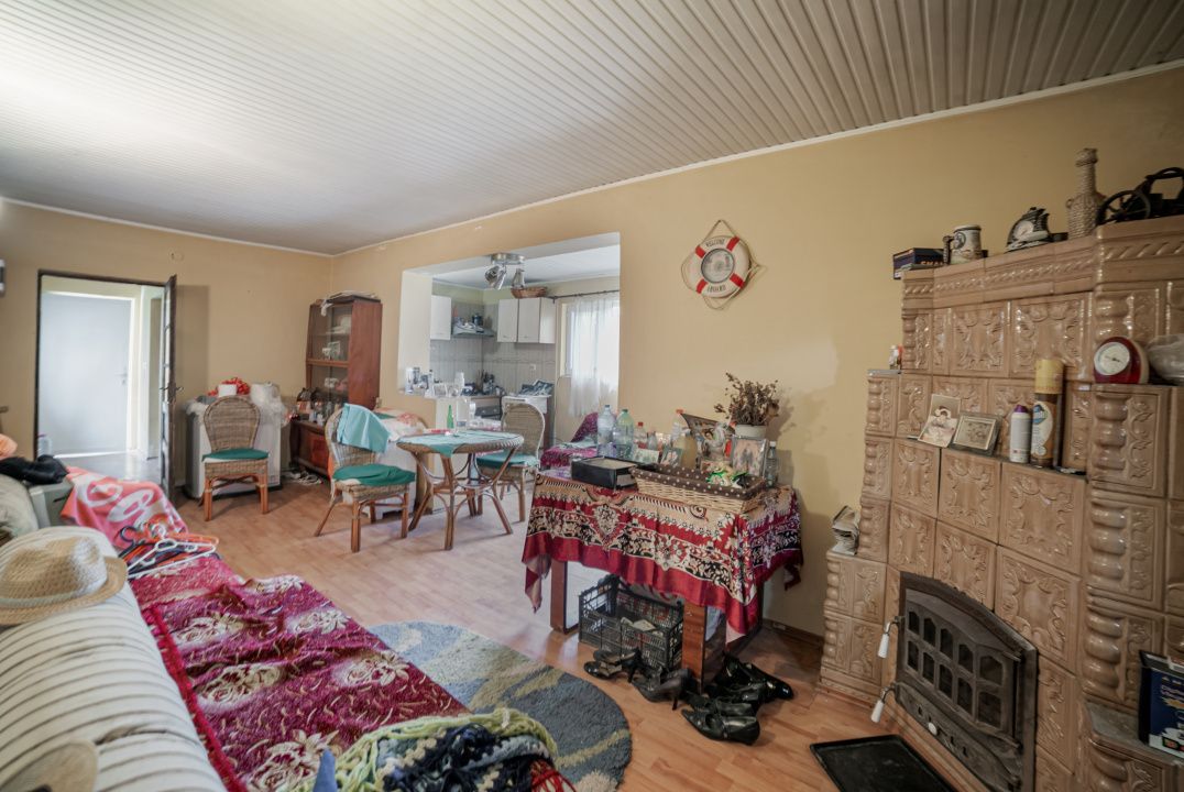 Casă cu 4 camere de vânzare în Grădiștea – fotografia 8 din 13
