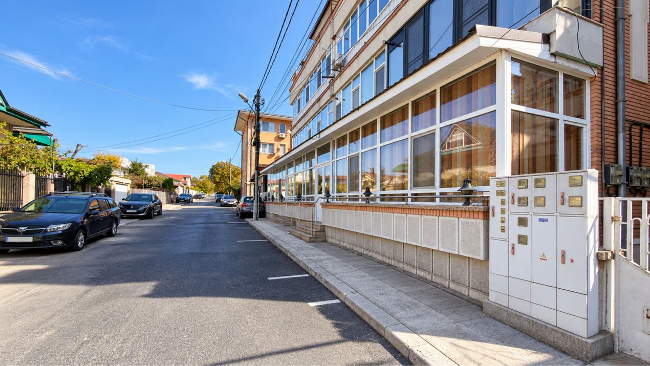 Apartament cu 3 camere de vânzare în Eforie Nord – fotografia 2 din 18