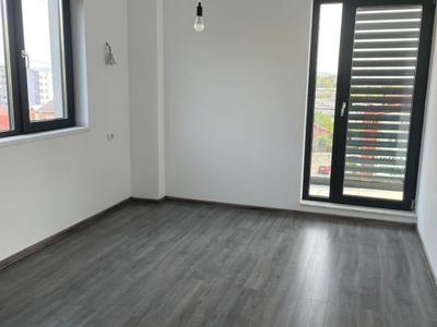 Apartament cu 2 camere de vânzare în Nord, Pitești – fotografia 4 din 7