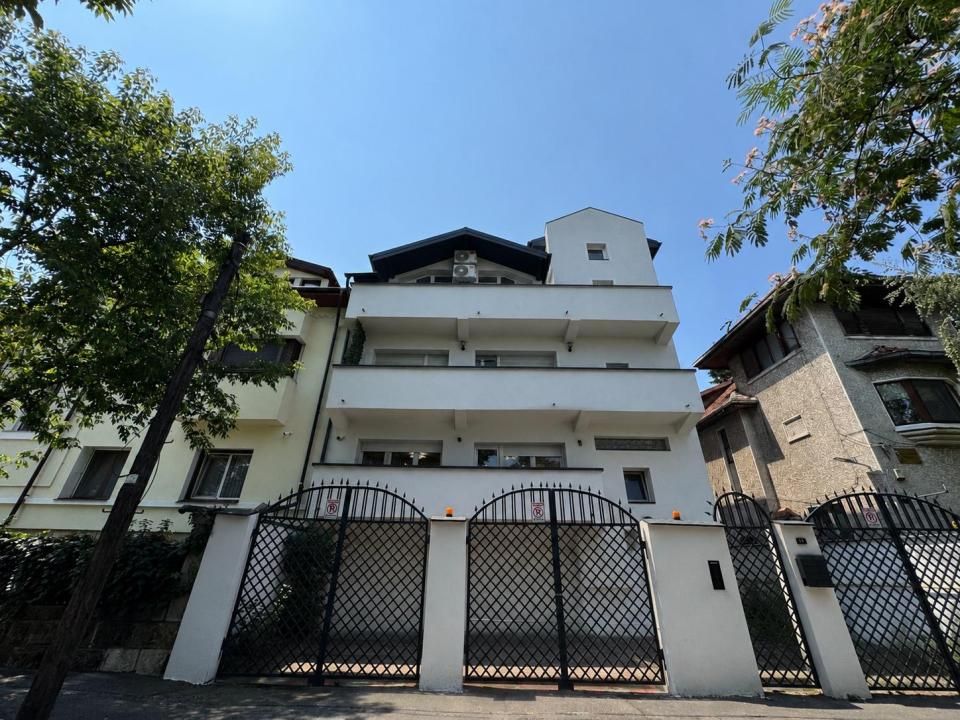 Spațiu de birouri cu 5 camere de închiriat în Cotroceni, București – fotografia 1 din 20