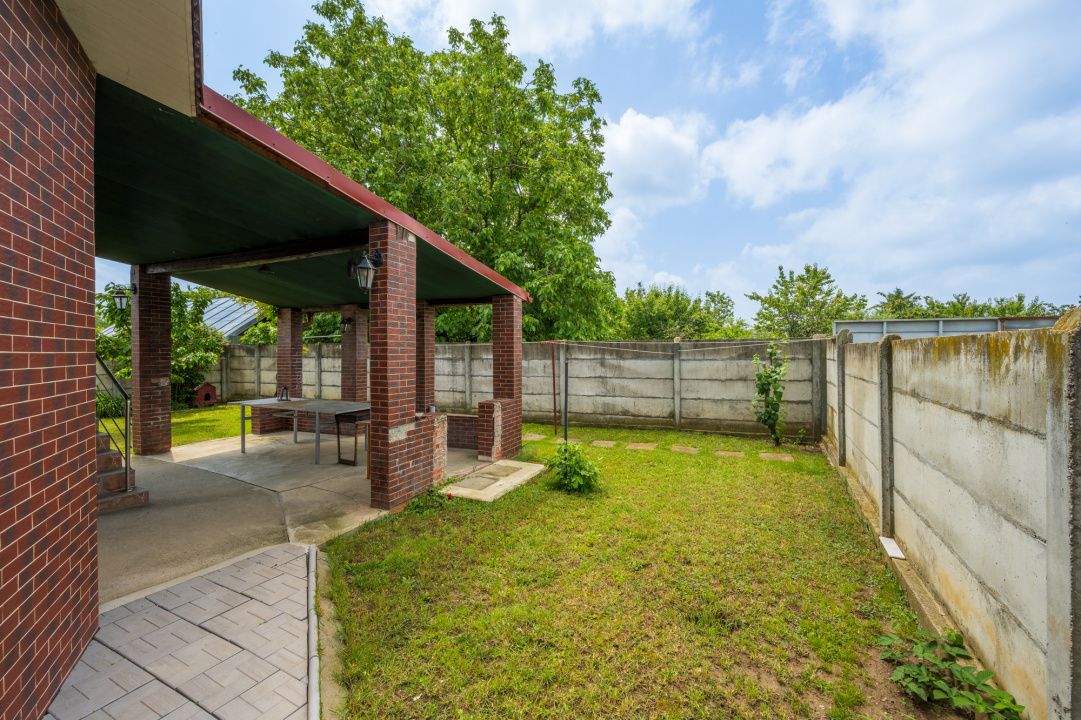 Casă cu 6 camere de vânzare în Afumați – fotografia 8 din 19