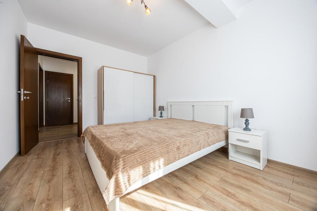 Apartament cu 2 camere de vânzare în Tractorul, Brașov – fotografia 5 din 17