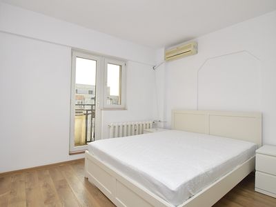 Apartament cu 2 camere de închiriat în Calea Calarasilor, București – fotografia 3 din 22