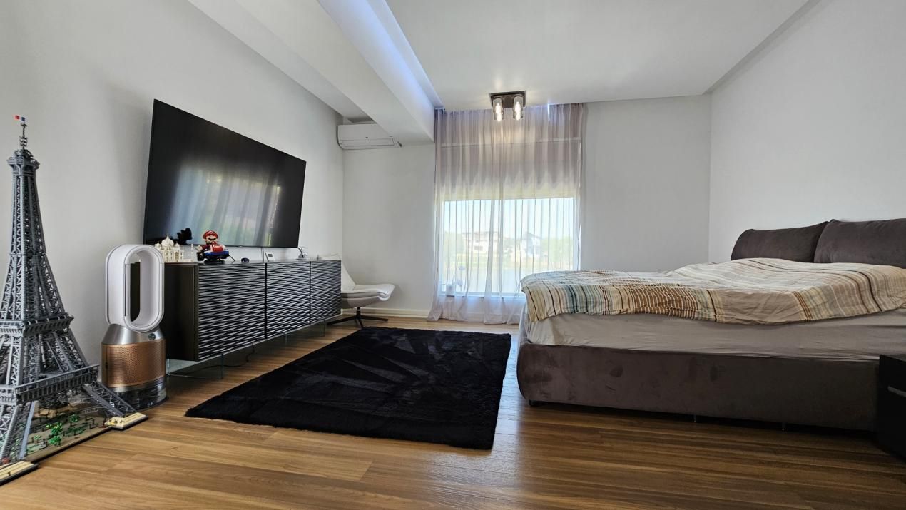 Casă cu 4 camere de vânzare în Central, Corbeanca – fotografia 40 din 42