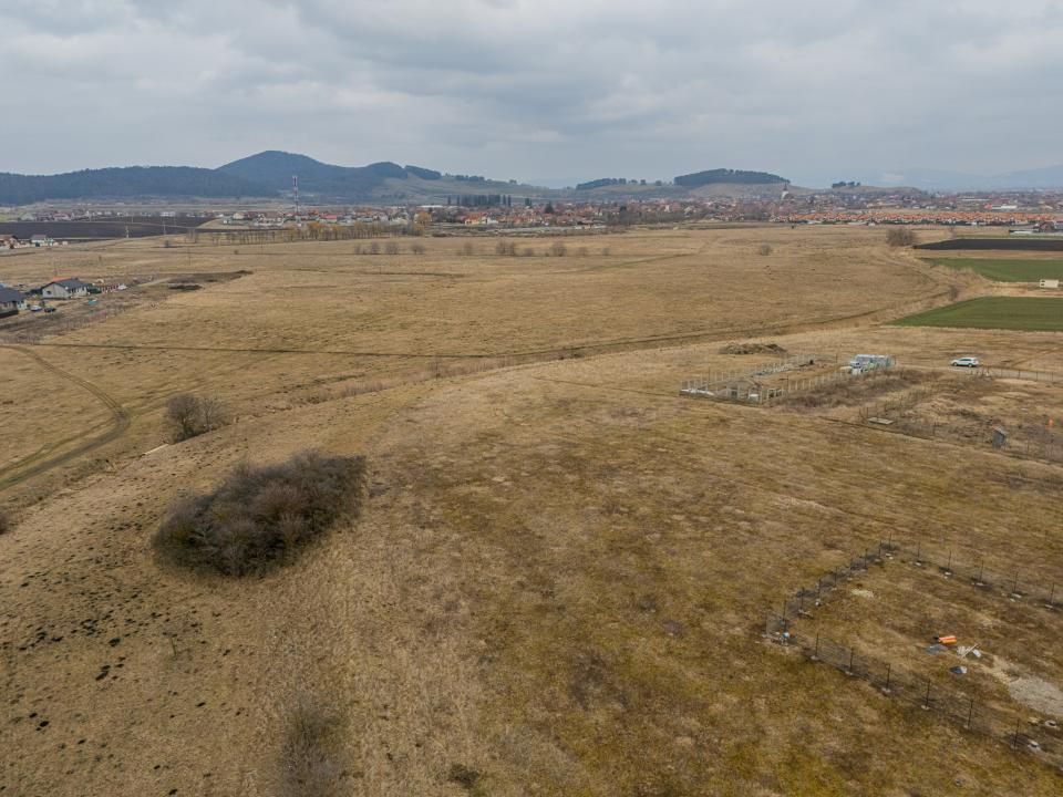Teren de vânzare în Sânpetru – fotografia 1 din 8