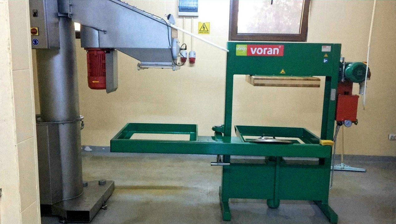 Casă cu 5 camere de vânzare în Clinceni – fotografia 7 din 31