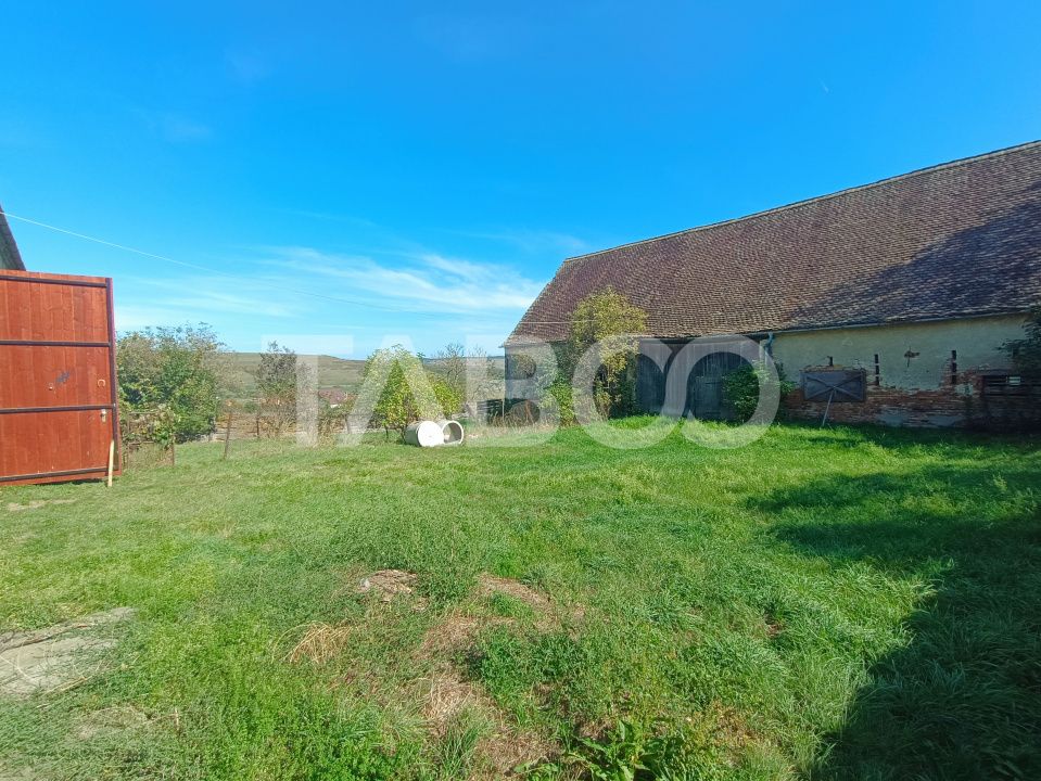 Casă cu 6 camere de vânzare în Nou – fotografia 21 din 27