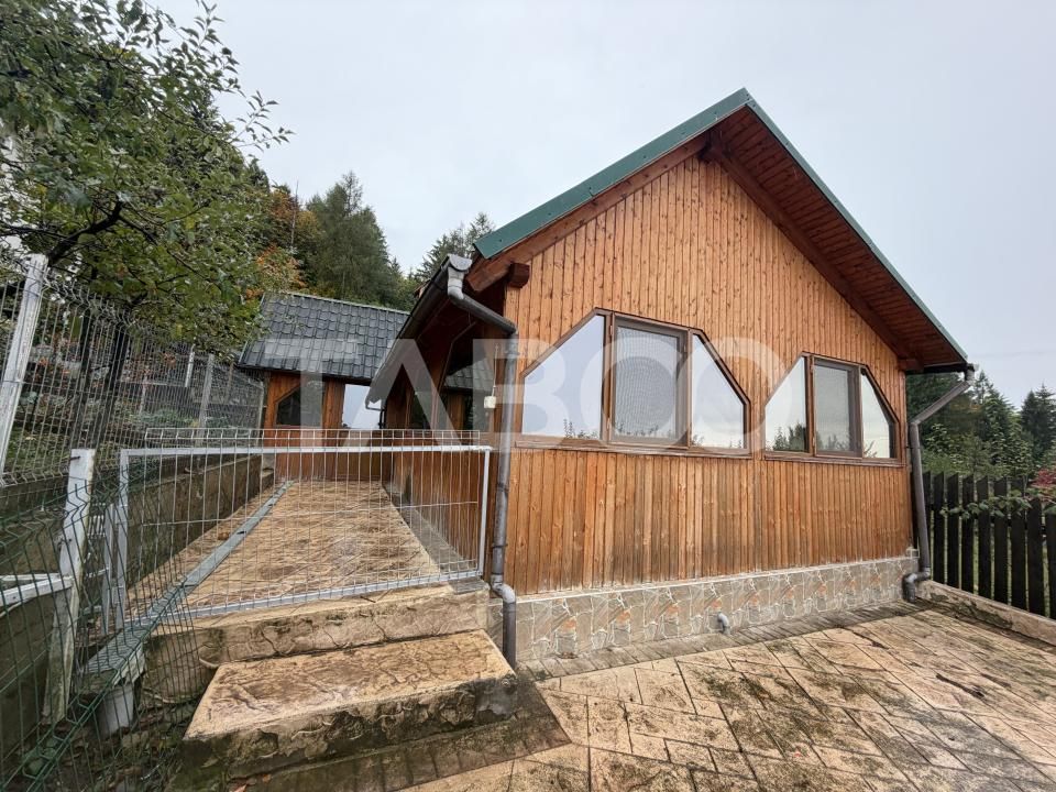 Casă cu 7 camere de vânzare în Berivoi – fotografia 20 din 29