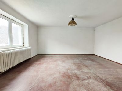 Casă cu 20 camere de vânzare în Slimnic – fotografia 4 din 11