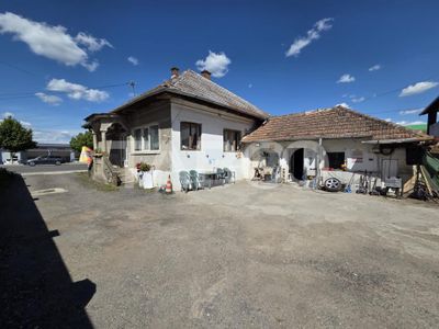 Casă cu 2 camere de vânzare în Făgăraș – fotografia 2 din 4