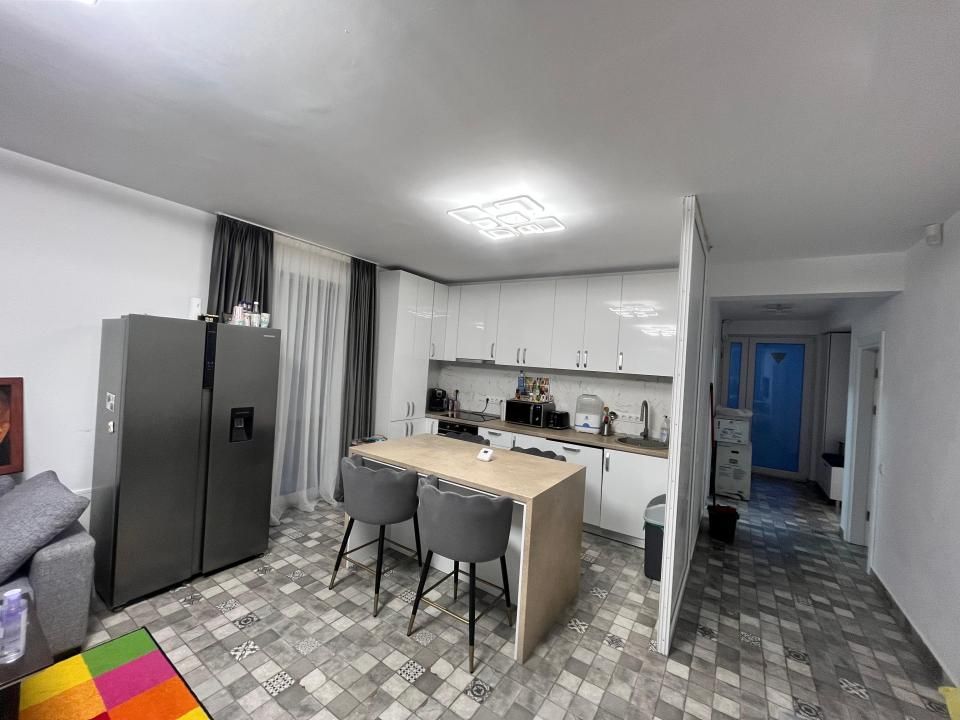 Casă cu 3 camere de închiriat în Central, Tunari – fotografia 9 din 20
