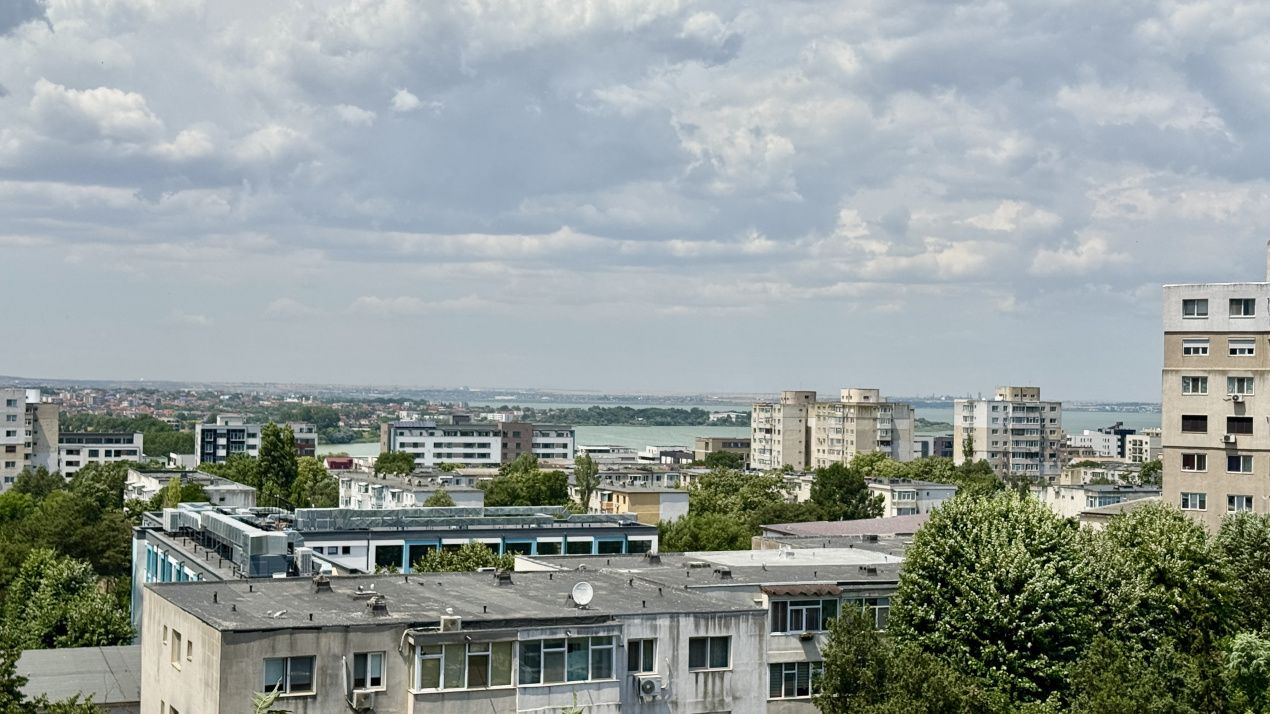 Apartament cu 3 camere de vânzare în Tomis Nord, Constanța – fotografia 7 din 38