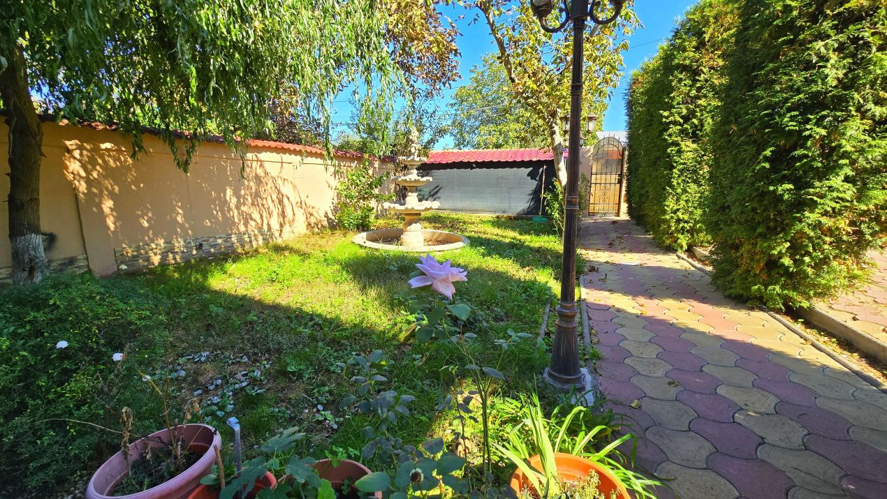 Casă cu 8 camere de vânzare în Central, Afumați – fotografia 85 din 91