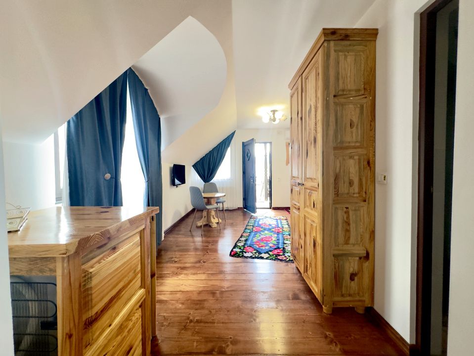 Hotel / pensiune cu 11 camere de vânzare în Central, Târgu Ocna – fotografia 26 din 30
