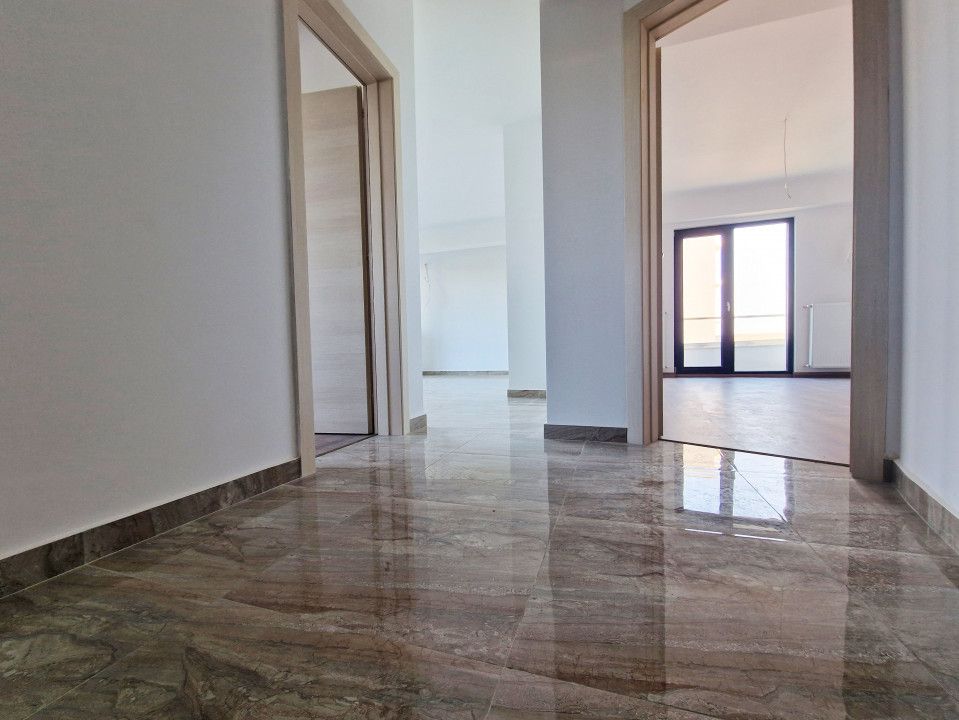 Apartament cu 3 camere de vânzare în Mamaia – fotografia 9 din 15