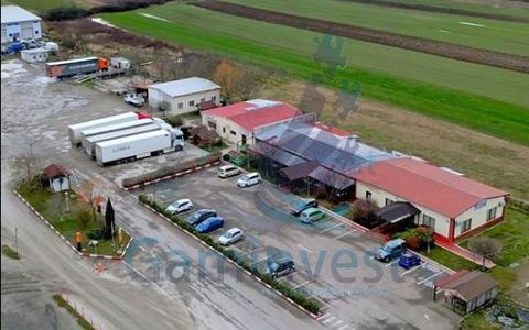 Spațiu comercial de vânzare în Est, Urvind