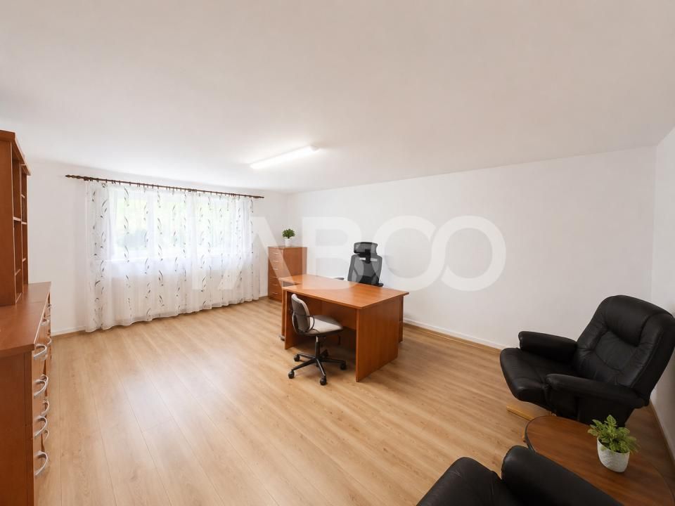 Spațiu de birouri cu 3 camere de vânzare în Sub Arini, Sibiu – fotografia 3 din 20