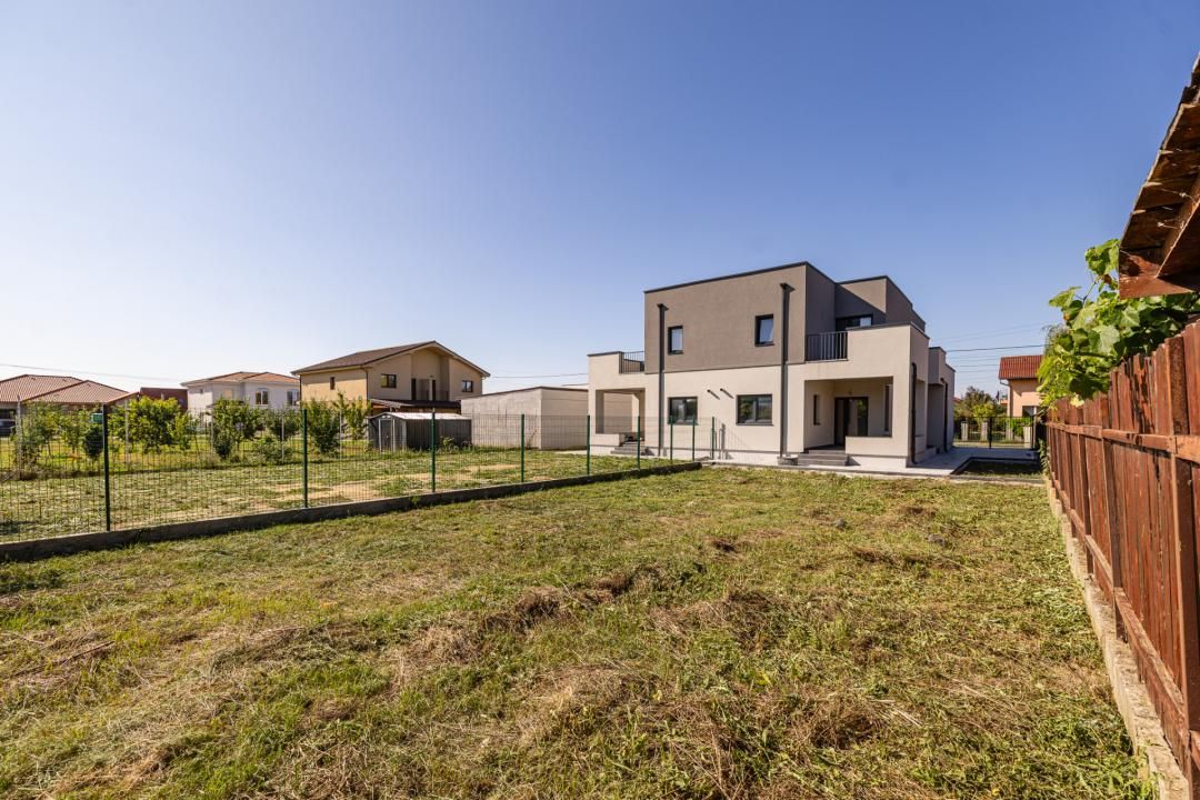 Casă cu 4 camere de vânzare în Moșnița Nouă – fotografia 47 din 56