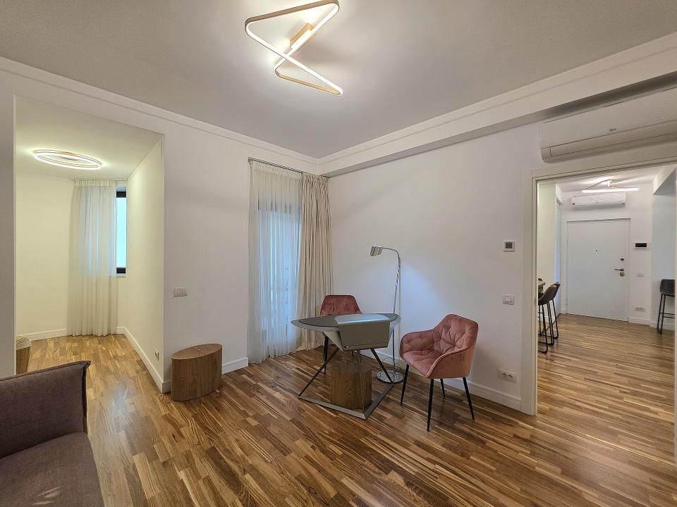Apartament cu 3 camere de vânzare în Calea Victoriei, București – fotografia 44 din 68