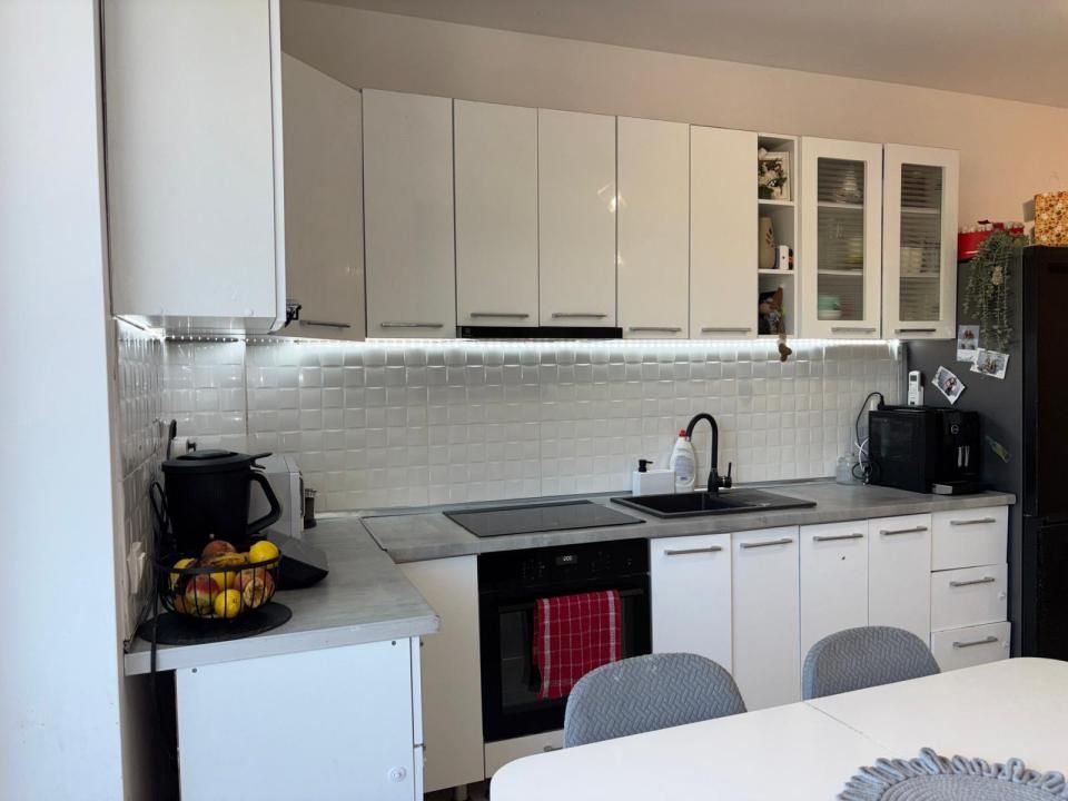 Apartament cu 3 camere de vânzare în Central, Chinteni – fotografia 12 din 27